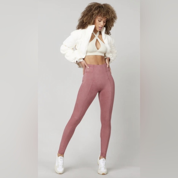 NEW SPANX - High Waist Faux Suede Leggings in Pink for Petite - Picture 4 of 8